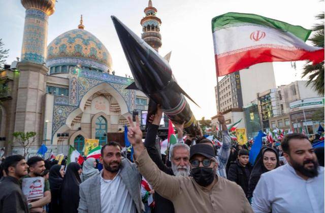 诺维奇vs南安普敦
_伊朗高层控诉俄罗斯：背后捅刀不配当盟友诺维奇vs南安普敦
！中国才是更可靠伙伴？